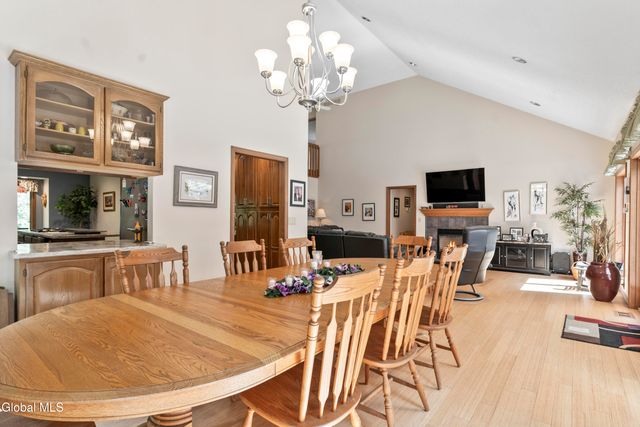 82 Pickle Hill Road, Queensbury, NY 12804