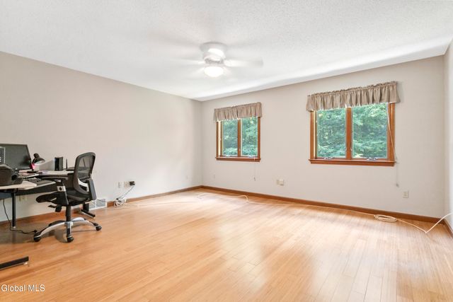 82 Pickle Hill Road, Queensbury, NY 12804