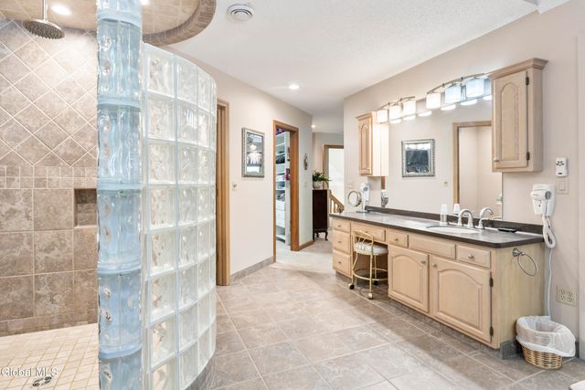 82 Pickle Hill Road, Queensbury, NY 12804