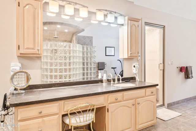 82 Pickle Hill Road, Queensbury, NY 12804