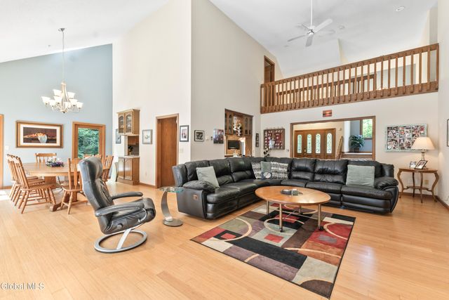 82 Pickle Hill Road, Queensbury, NY 12804