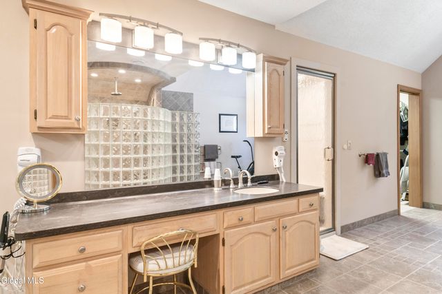 82 Pickle Hill Road, Queensbury, NY 12804