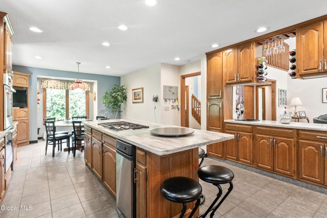 82 Pickle Hill Road, Queensbury, NY 12804