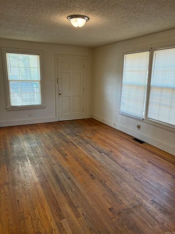 2312 Moss Street, North Little Rock, AR 72114