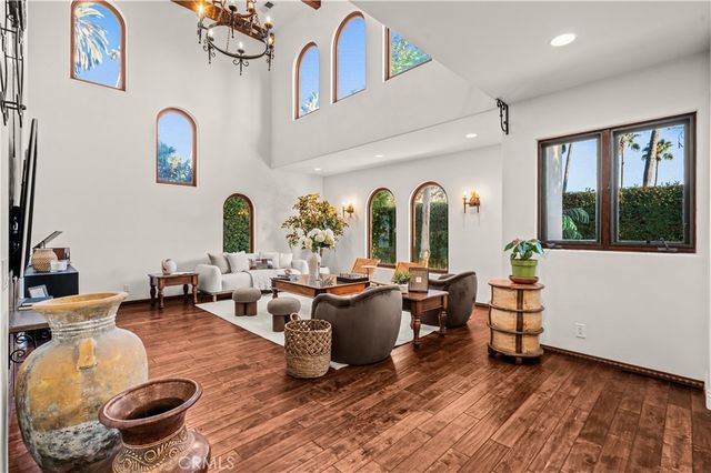 2037 Hill Drive, Los Angeles, CA 90041