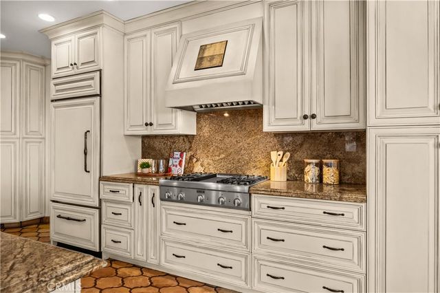 2037 Hill Drive, Los Angeles, CA 90041