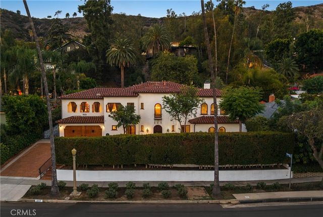 2037 Hill Drive, Los Angeles, CA 90041
