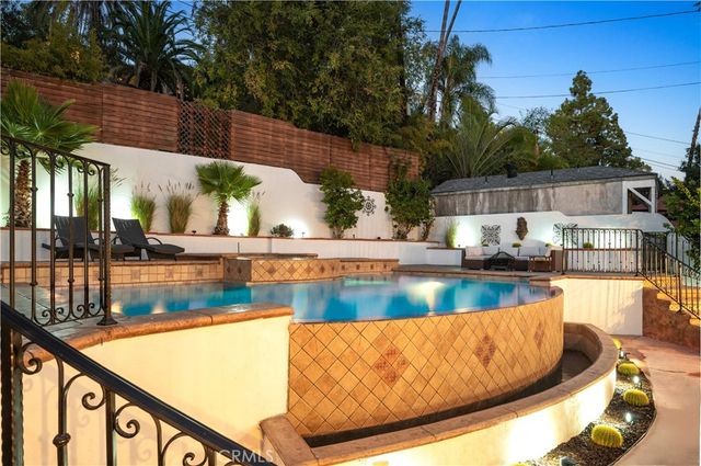 2037 Hill Drive, Los Angeles, CA 90041
