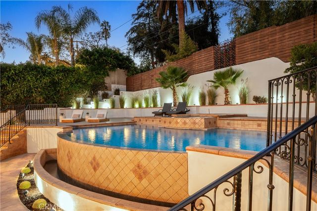 2037 Hill Drive, Los Angeles, CA 90041
