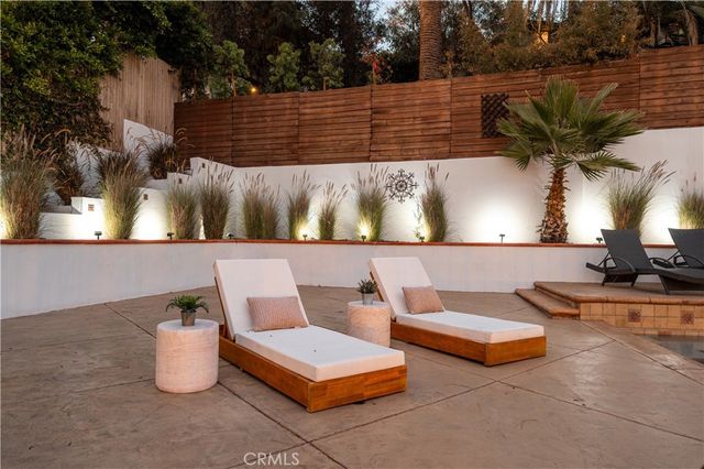 2037 Hill Drive, Los Angeles, CA 90041