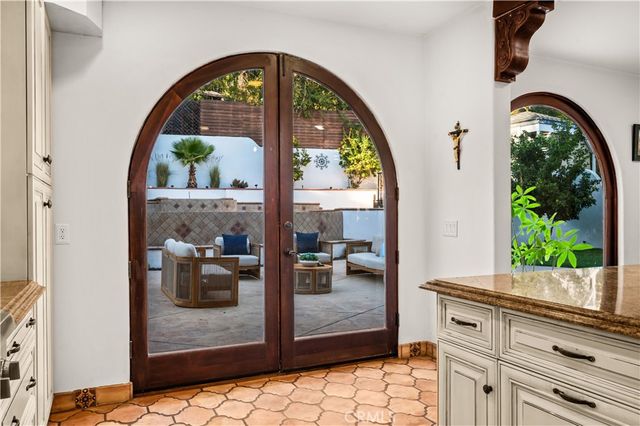 2037 Hill Drive, Los Angeles, CA 90041