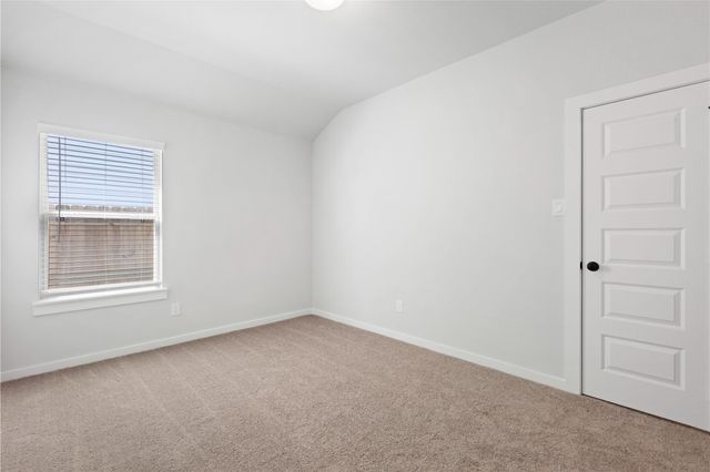 3210 Emeral Hills Dr, Angleton, TX 77515