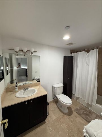 4100 Salzedo St 811, Coral Gables, FL 33146