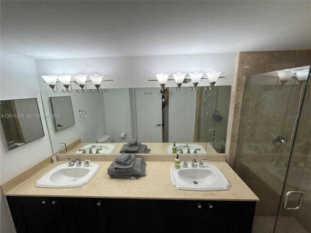 4100 Salzedo St 811, Coral Gables, FL 33146