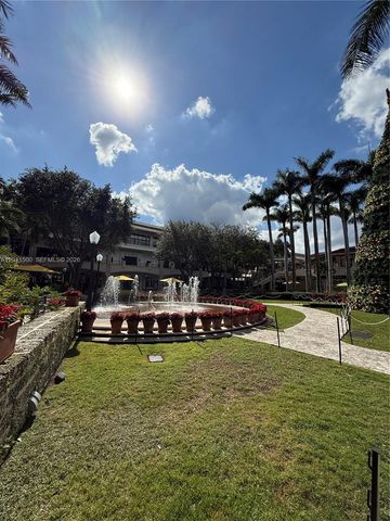 4100 Salzedo St 811, Coral Gables, FL 33146