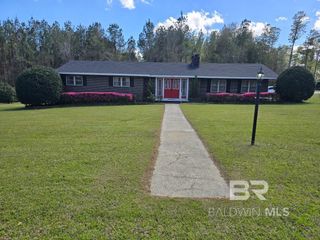 675 Highland Avenue, Flomaton, AL 36441