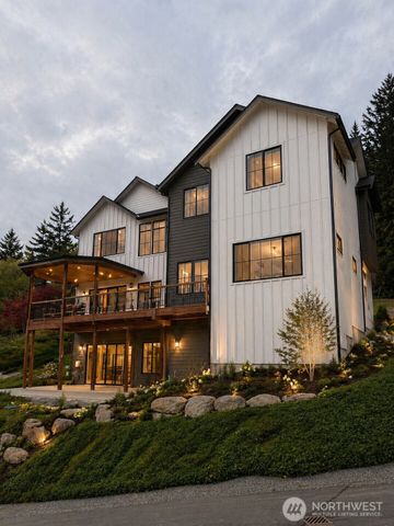 26006 NE 29th Place, Redmond, WA 98053