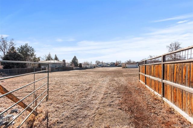 3900 W 64th Avenue, Arvada, CO 80003