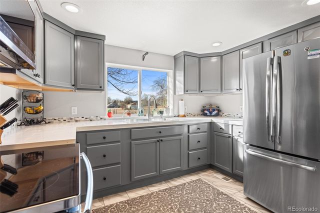 3900 W 64th Avenue, Arvada, CO 80003