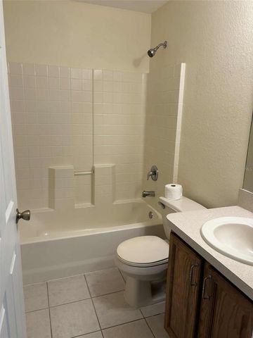 2226 RIBBLE STREET, North Port, FL 34291