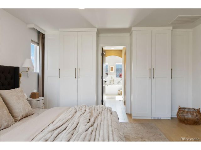 15295 W Baker Ave, Lakewood, CO 80228