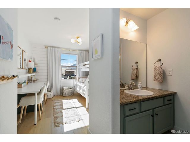 15295 W Baker Ave, Lakewood, CO 80228