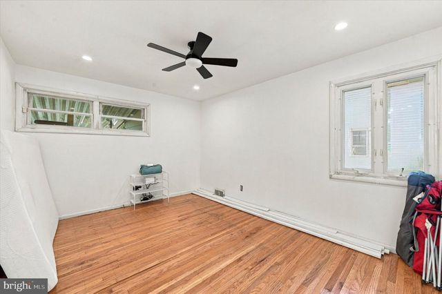 533 TASKER AVE, Norwood, PA 19074