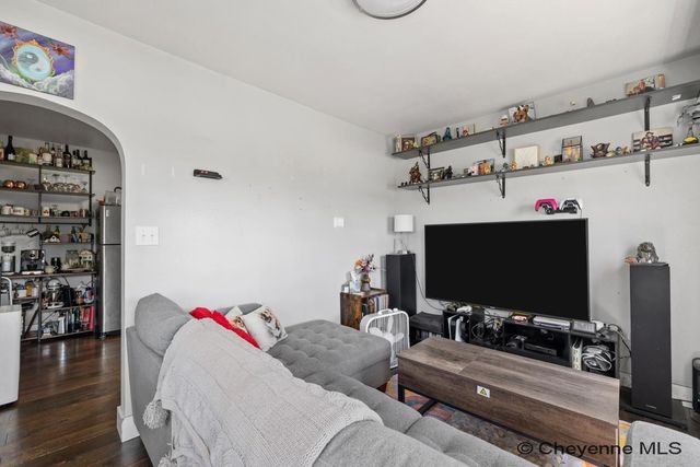 2006 E 16TH ST, Cheyenne, WY 82001