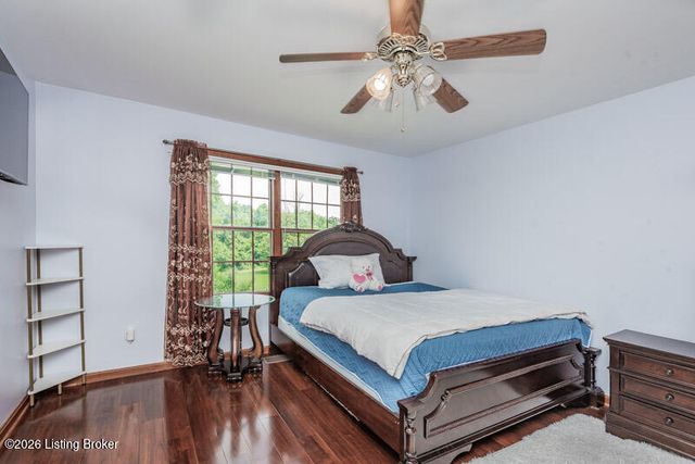 6520 Keeling Place Rd, Louisville, KY 40291