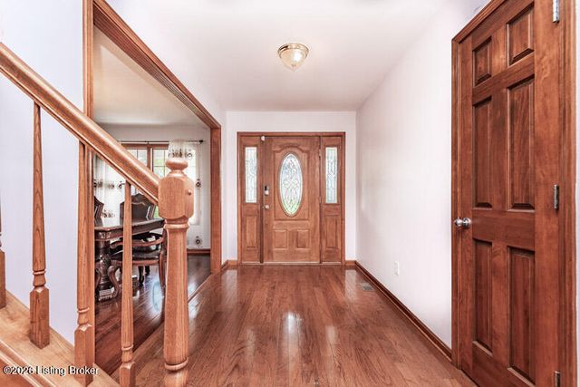 6520 Keeling Place Rd, Louisville, KY 40291