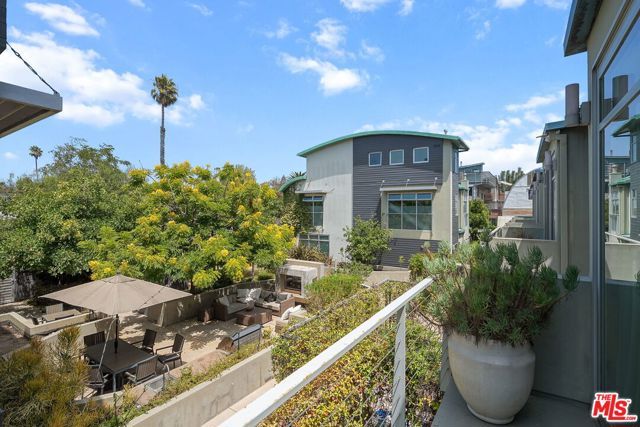 512 Brooks Avenue 6, Venice (los Angeles), CA 90291