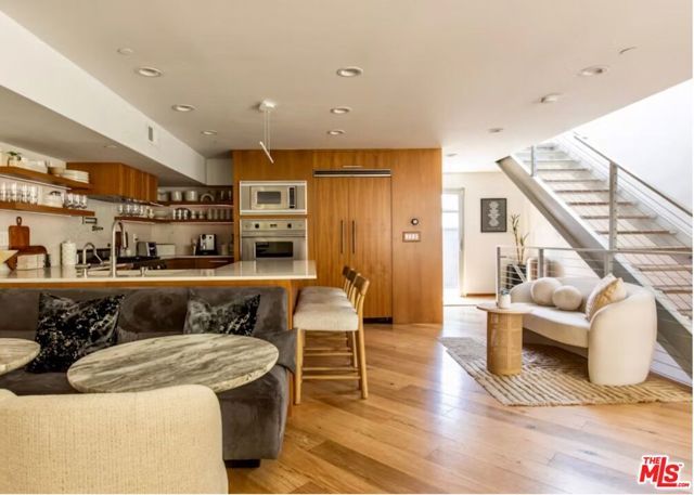512 Brooks Avenue 6, Venice (los Angeles), CA 90291