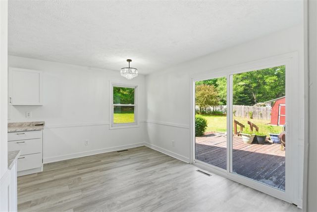 24383 Thousand Oaks Drive, Mattawan, MI 49071