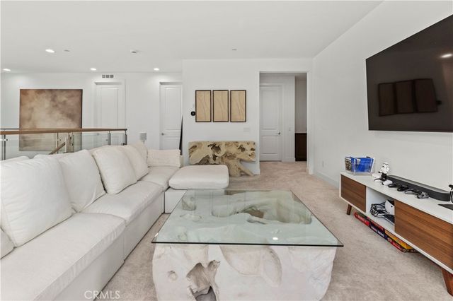 27526 Elderberry Drive, Valencia, CA 91381