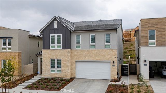 27526 Elderberry Drive, Valencia, CA 91381