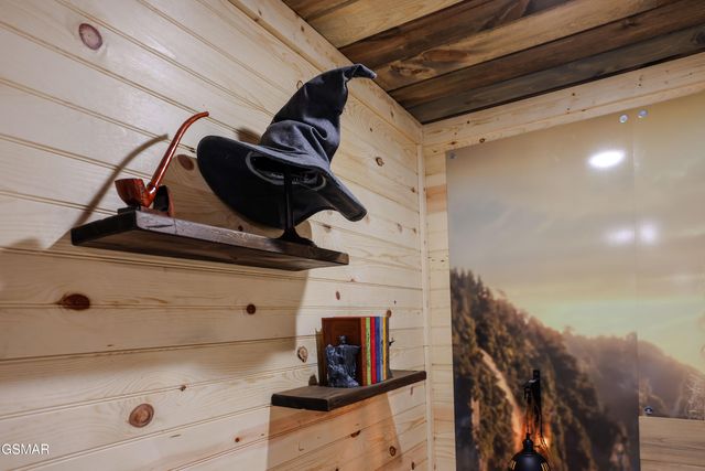 1019 Whites School Road, Sevierville, TN 37876