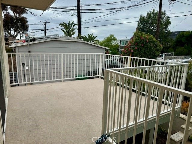 327 Calliope Street B, Laguna Beach, CA 92651