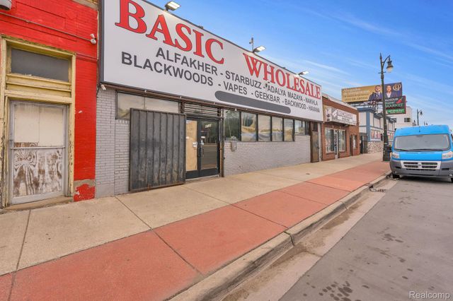 8730 Michigan Avenue, Detroit, MI 48210