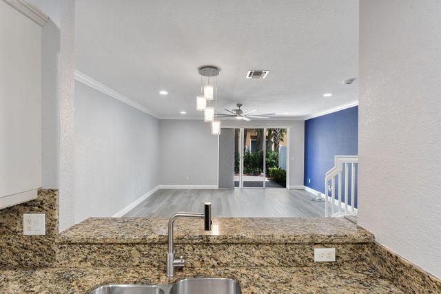 5978 Monterra Club Drive, Lake Worth, FL 33463