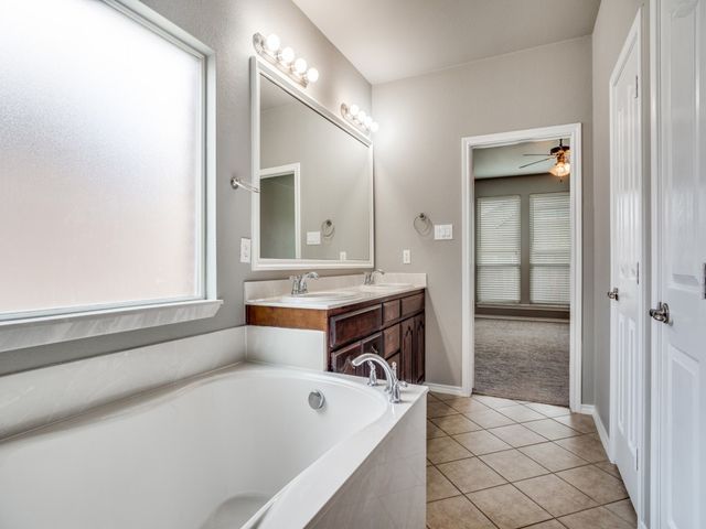 3220 Hornbeam Street, Denton, TX 76226