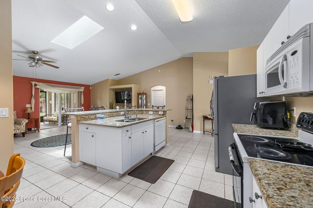 1282 Danforth Street SW, Palm Bay, FL 32908