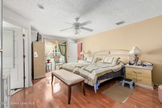 1282 Danforth Street SW, Palm Bay, FL 32908