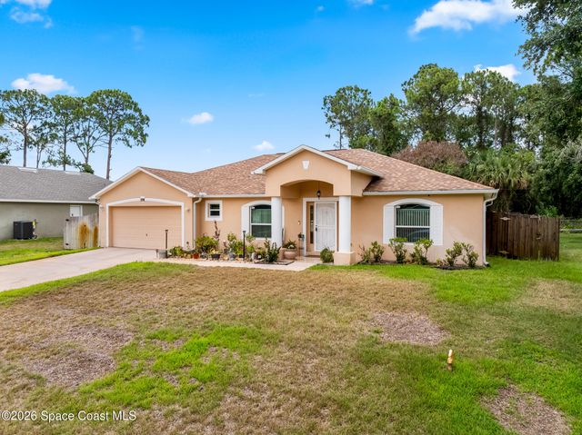 1282 Danforth Street SW, Palm Bay, FL 32908