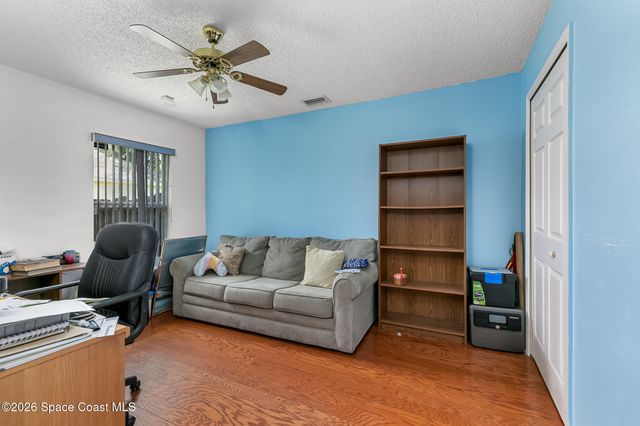 1282 Danforth Street SW, Palm Bay, FL 32908