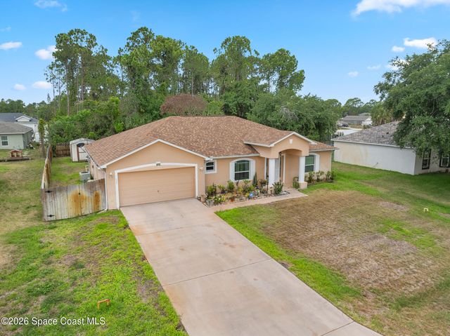 1282 Danforth Street SW, Palm Bay, FL 32908