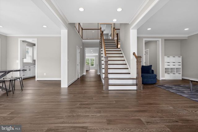 2725 WILLOW DR, Vienna, VA 22181