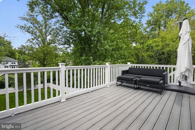 2725 WILLOW DR, Vienna, VA 22181