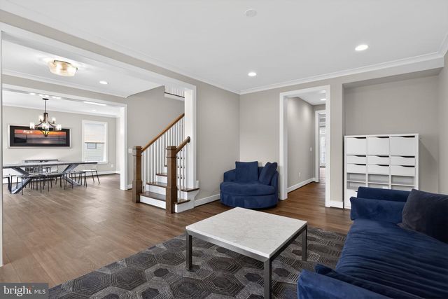 2725 WILLOW DR, Vienna, VA 22181