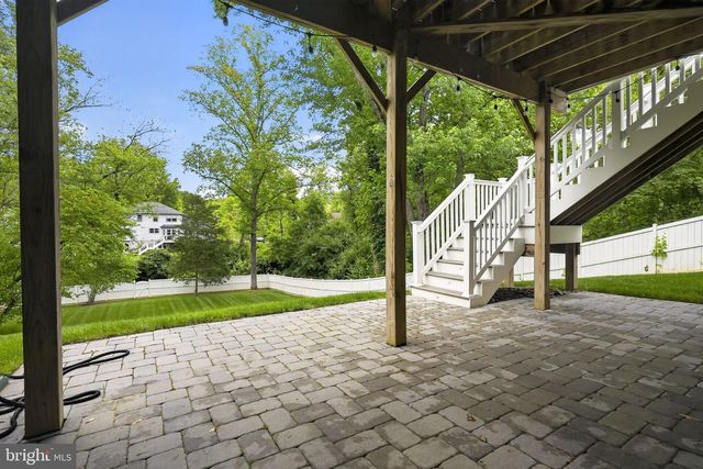 2725 WILLOW DR, Vienna, VA 22181
