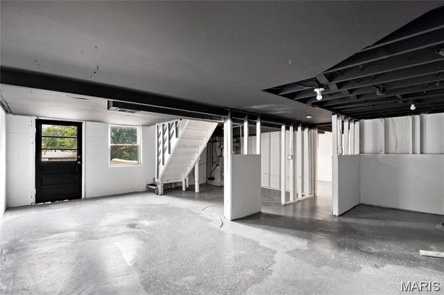 1826 Oconnell Avenue, St Louis, MO 63114